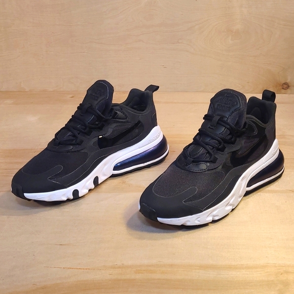 Nike Air Max 270 React Black White Women's Athletic Shoes CJ0619-002 - Picture 4 of 10